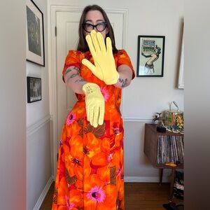 50s-60s Vintage Yellow Short Gloves